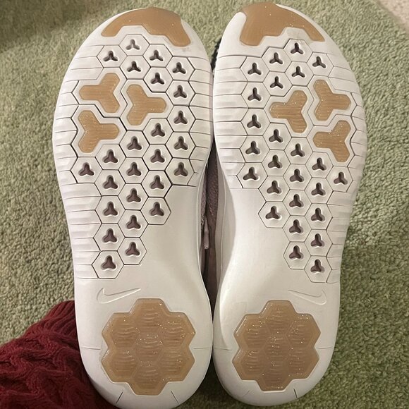 Nike Free TR8 Women's Gym/HIIT/Cross Training Shoes | Plum Chalk - Picture 4 of 5